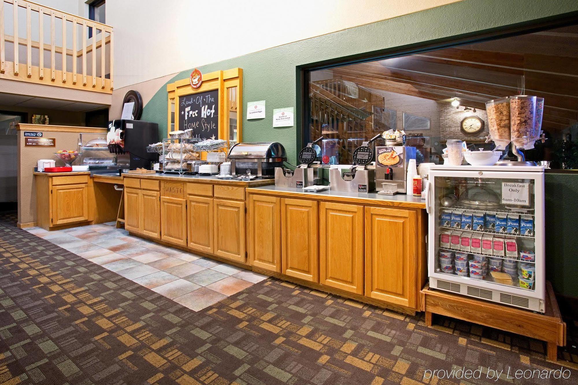 Cobblestone Hotel & Suites - Wisconsin Rapids Dış mekan fotoğraf