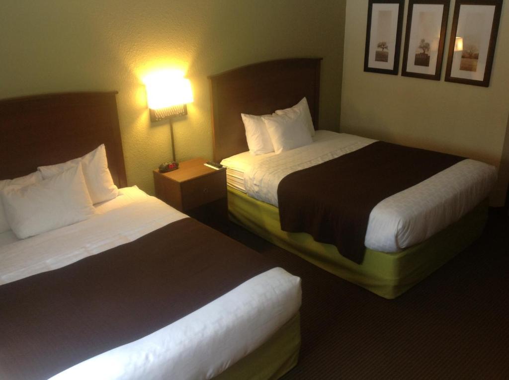 Cobblestone Hotel & Suites - Wisconsin Rapids Oda fotoğraf